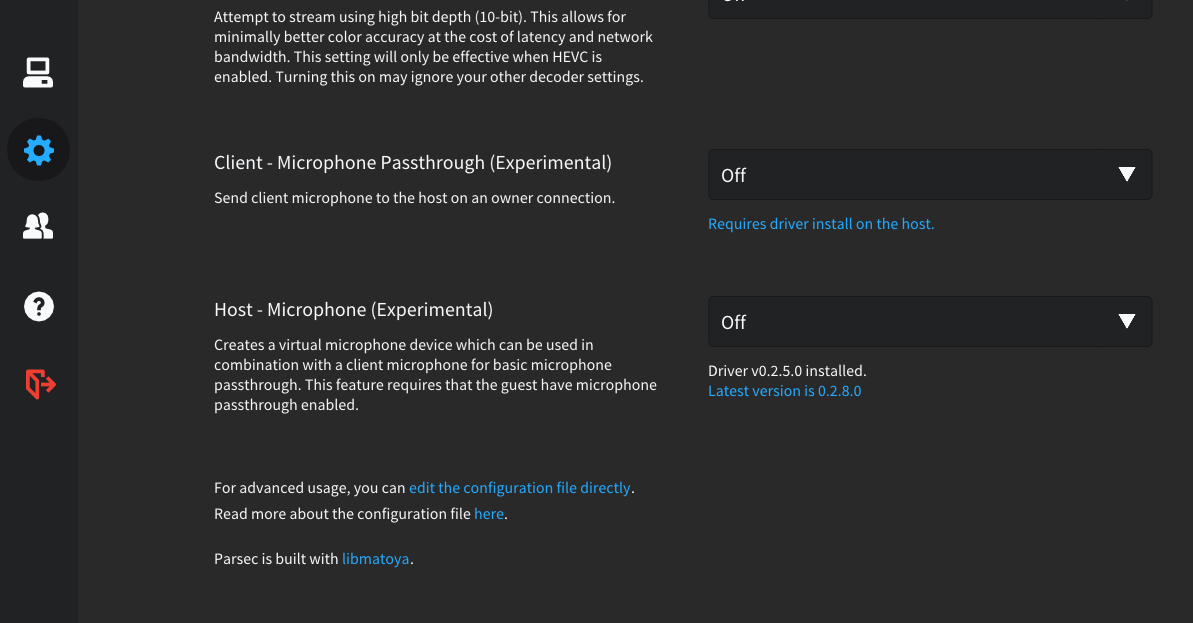 软件设置界面，显示 Client - Microphone Passthrough 和 Host - Microphone 两个实验性选项，均处于 Off 状态，右侧有动安装提示和版本信息